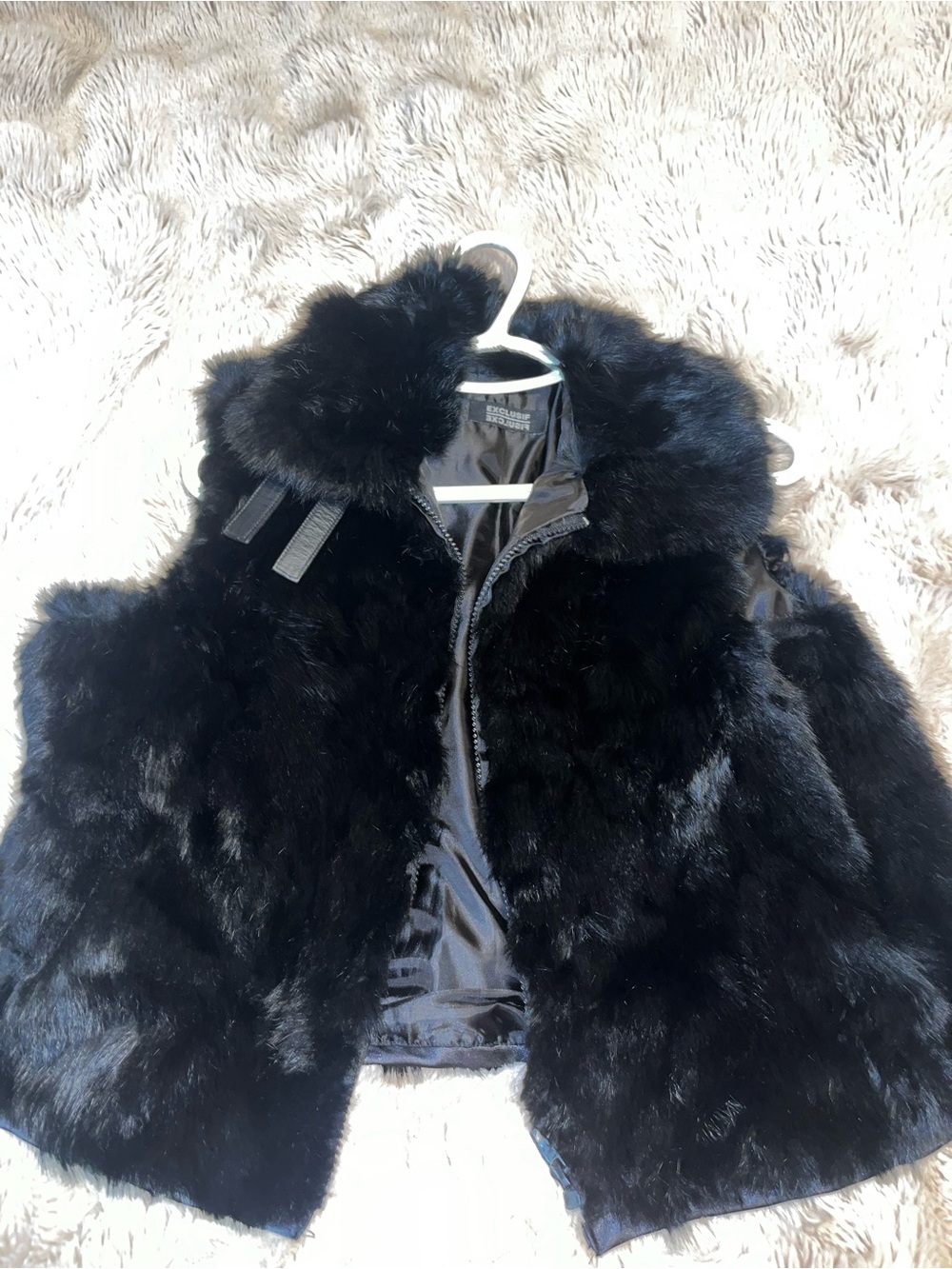 Women's Black Faux Fur Vest with Plush Collar